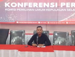 KPU Selayar, Gelar Konferensi Pers Dengan Awak Media