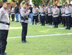 Wakapolres Bantaeng Pimpin Apel Pengamanan Kampanye Akbar Paslon Bupati dan wakil Bupati Bantaeng No 2