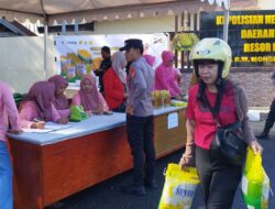 Ratusan Warga Serbu Gerakan Pangan Murah Polres Selayar, 2 Ton Beras Ludes dalam 2 Jam
