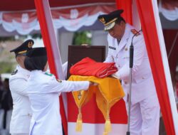 Wabup Muhtar Pimpin Upacara Penurunan Bendera Merah Putih HUT ke-80 RI di Selayar, Mengaku Bangga Paskibraka Sukses Jalankan Tugas