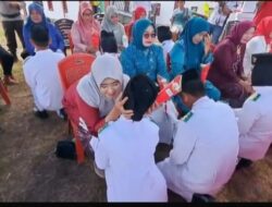 Jadi Irup Penurunan Bendera, Kapolsek Bontomatene Fasilitasi Momen Haru Anggota Paskibraka dan Orang Tua