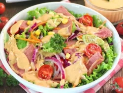Menikmati Salad Tanpa Rasa Bersalah: Pilihan Resep Saus Salad Sehat Rendah Lemak untuk Pola Makan Seimbang